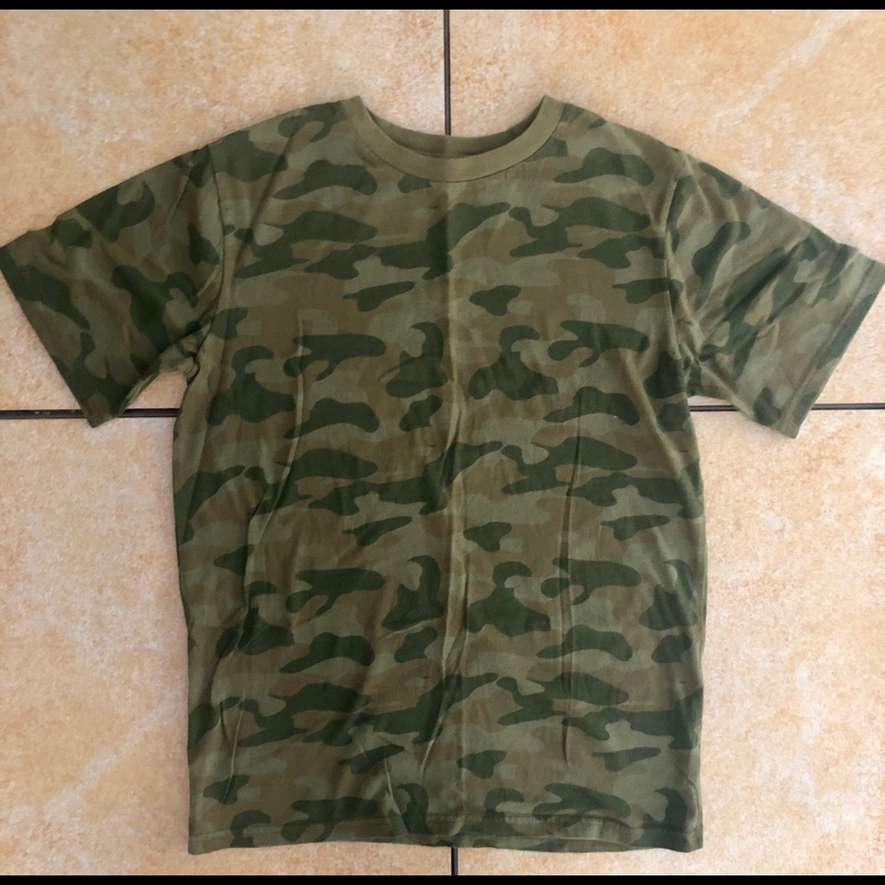 2 for $5 Girls Lg (12-14) Green Camouflage T-Shirt